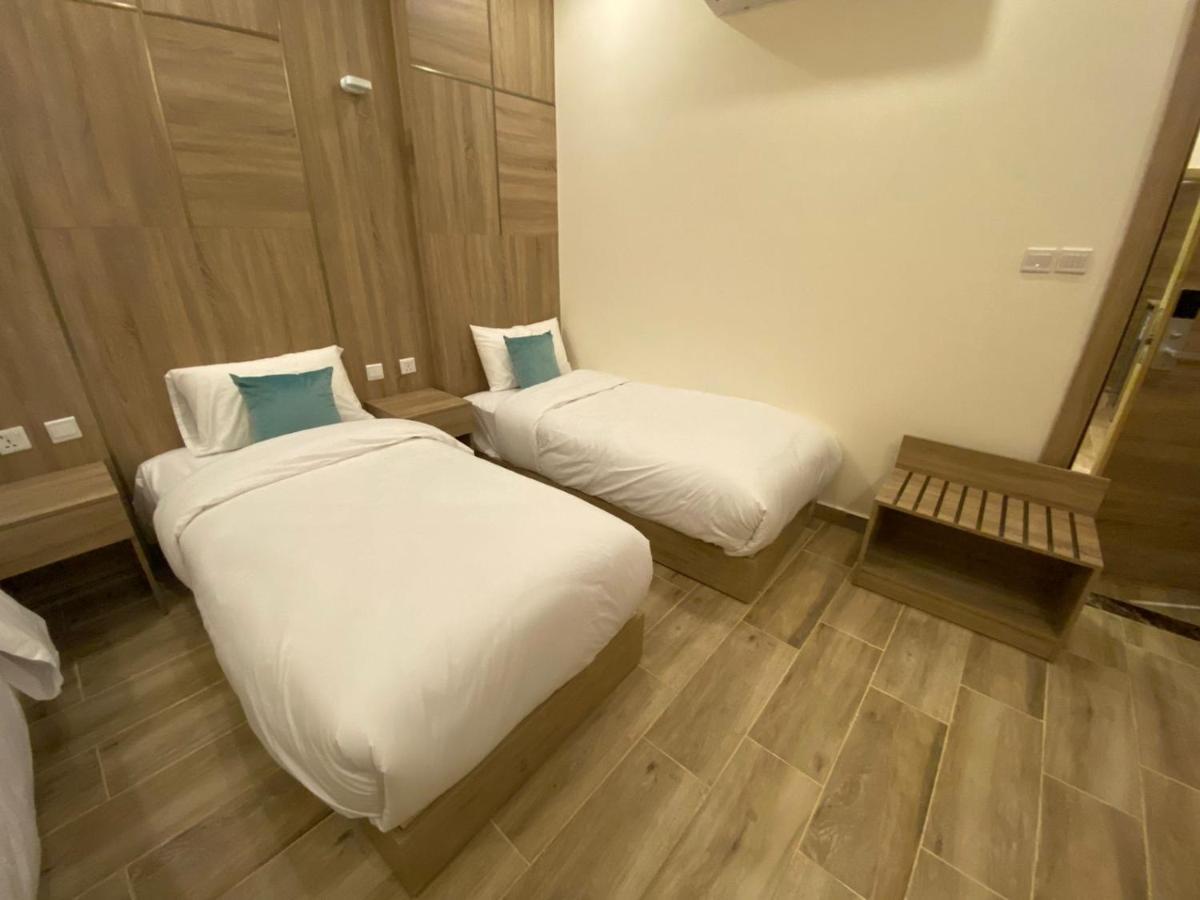 Castle Beach Hotel Aqaba Exterior photo
