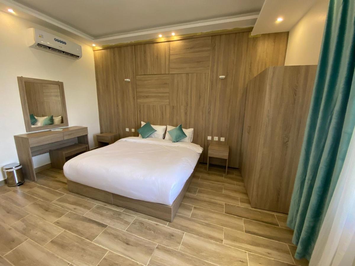 Castle Beach Hotel Aqaba Exterior photo